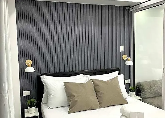 Rest Azure Staycation By K&a Hotel Manila