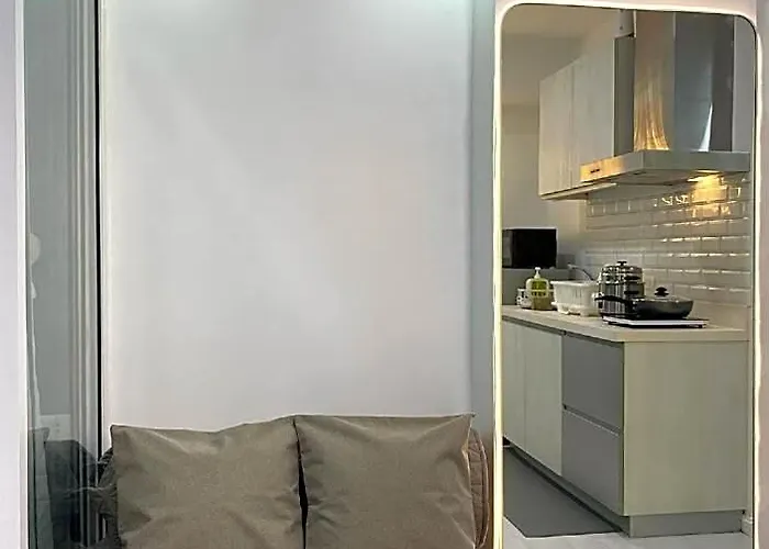 Rest Azure Staycation By K&a Hotel Manila
