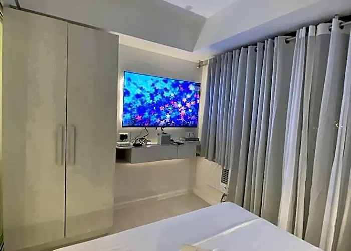 Hotel Rest Azure Staycation By K&a Manila